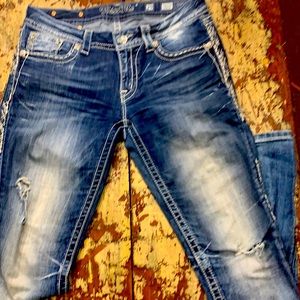 Miss Me skinny 29 dark wash with wear